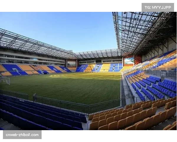 走进克莱蒙主场,感受这座小球市俱乐部独特的球迷文化 走进克莱蒙主场,感受这座小球市俱乐部独特的球迷文化